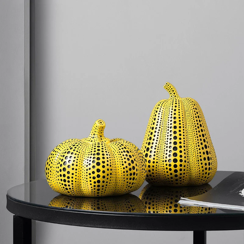 Moderne Pompoen Sculptuur Polkadot In Kusama-Stijl - Afbeelding 3